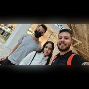 Meet your Posher, Santiago